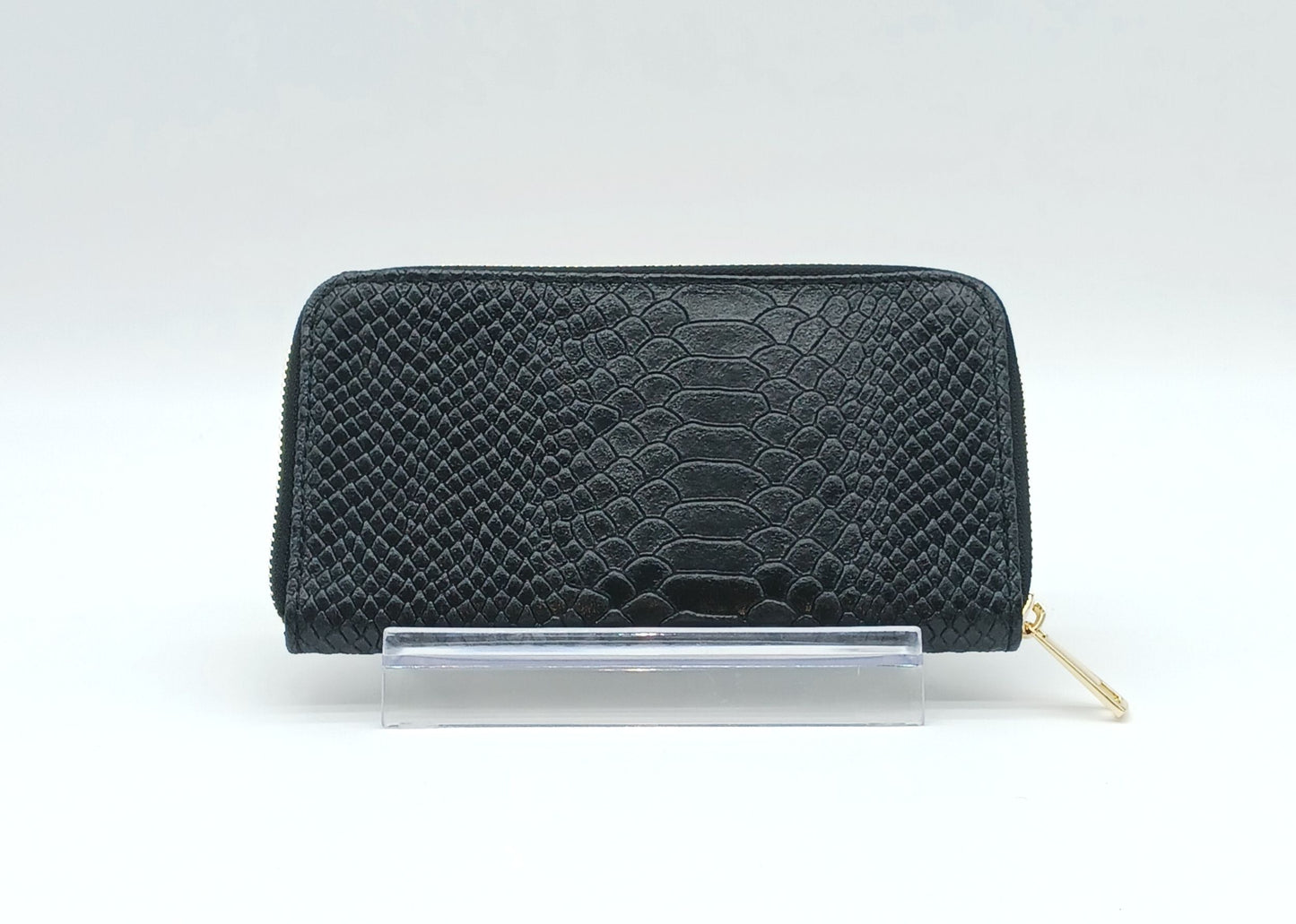 Genuine Snake Embossed Leather Zip Wallet – Made In Italy - Black