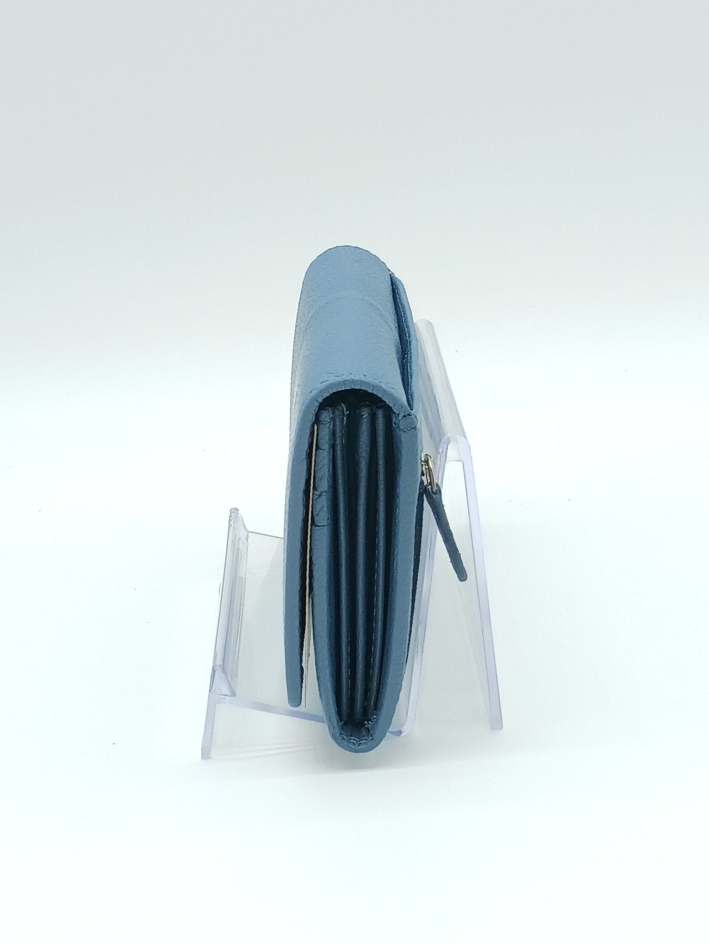 Italian Genuine Pebble Leather Wallet - Cerulean Blue