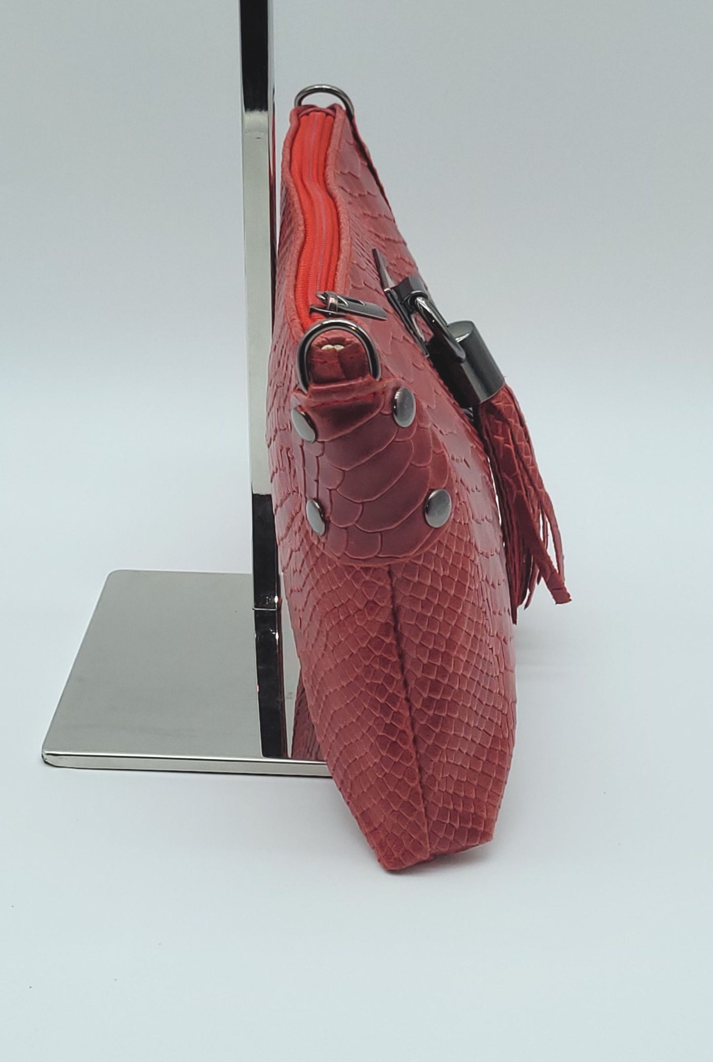 Snake Embossed Genuine Leather Crossbody Handbag - Red – Made In Italy