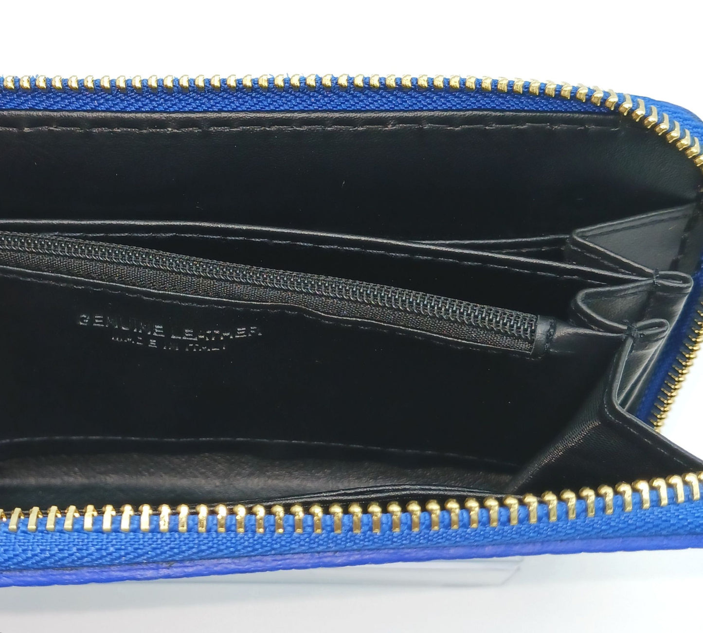 Genuine Pebble Leather Zip Wallet – Made In Italy - Electric Blue