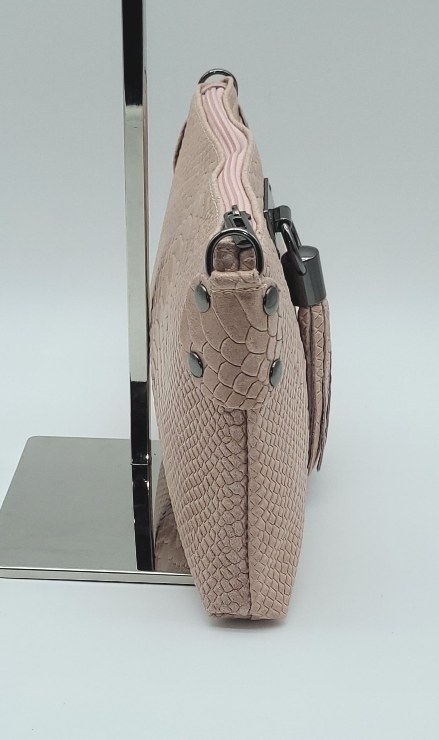 Snake Embossed Genuine Leather Crossbody Handbag - Pink – Made In Italy