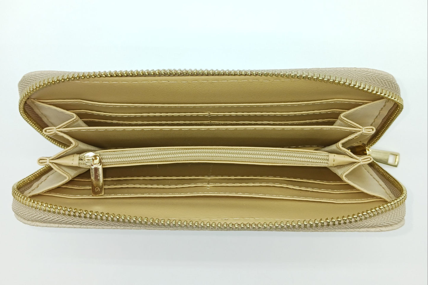Genuine Snake Embossed Leather Zip Wallet – Made In Italy - Taupe
