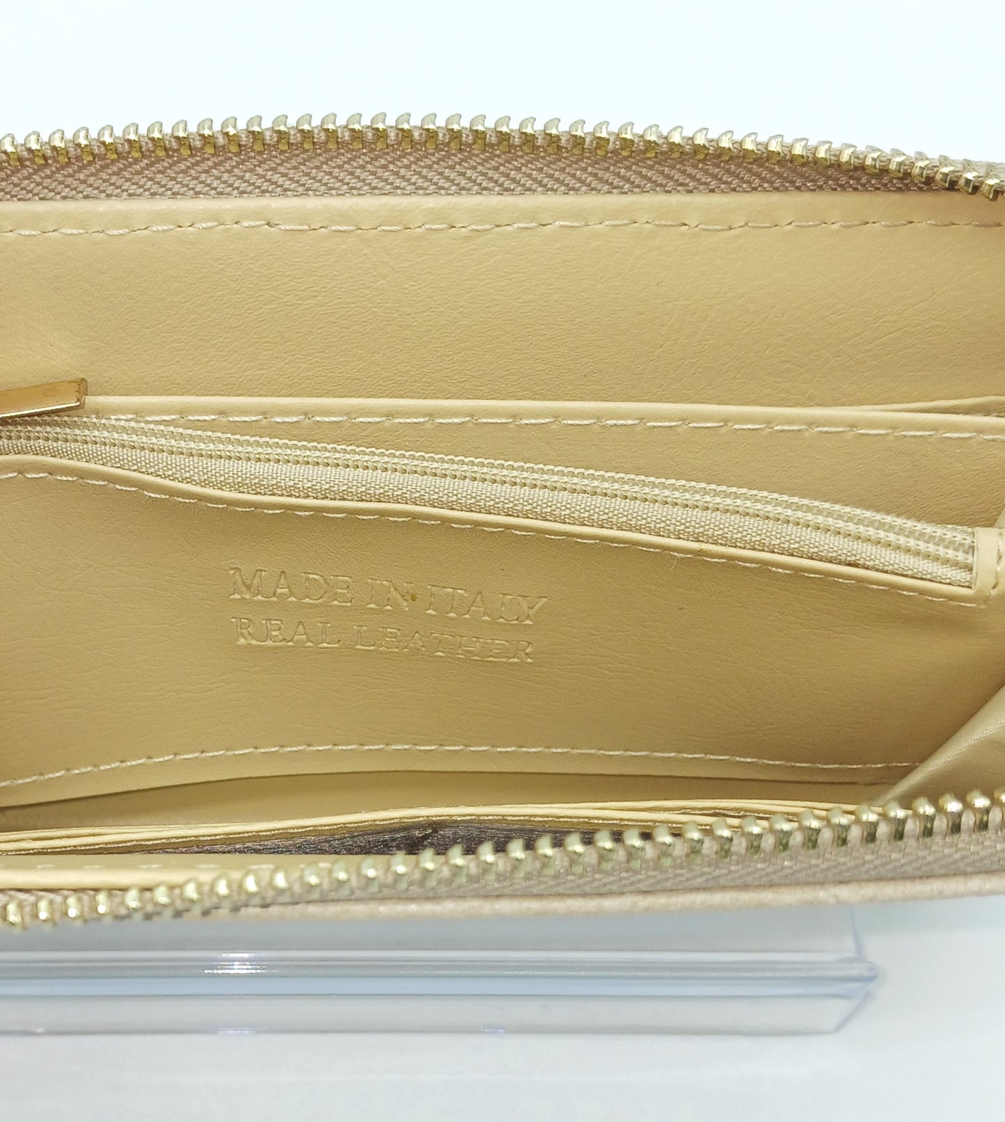 Genuine Snake Embossed Leather Zip Wallet – Made In Italy - Taupe