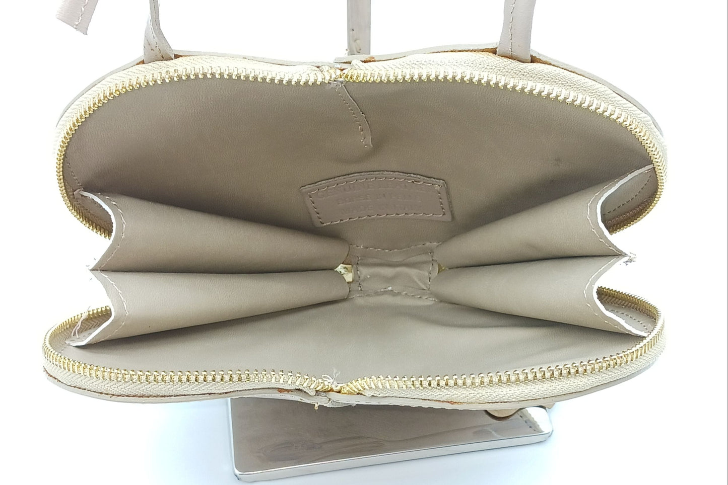 Taupe Genuine Leather Heart Crossbody Handbag – Made In Italy