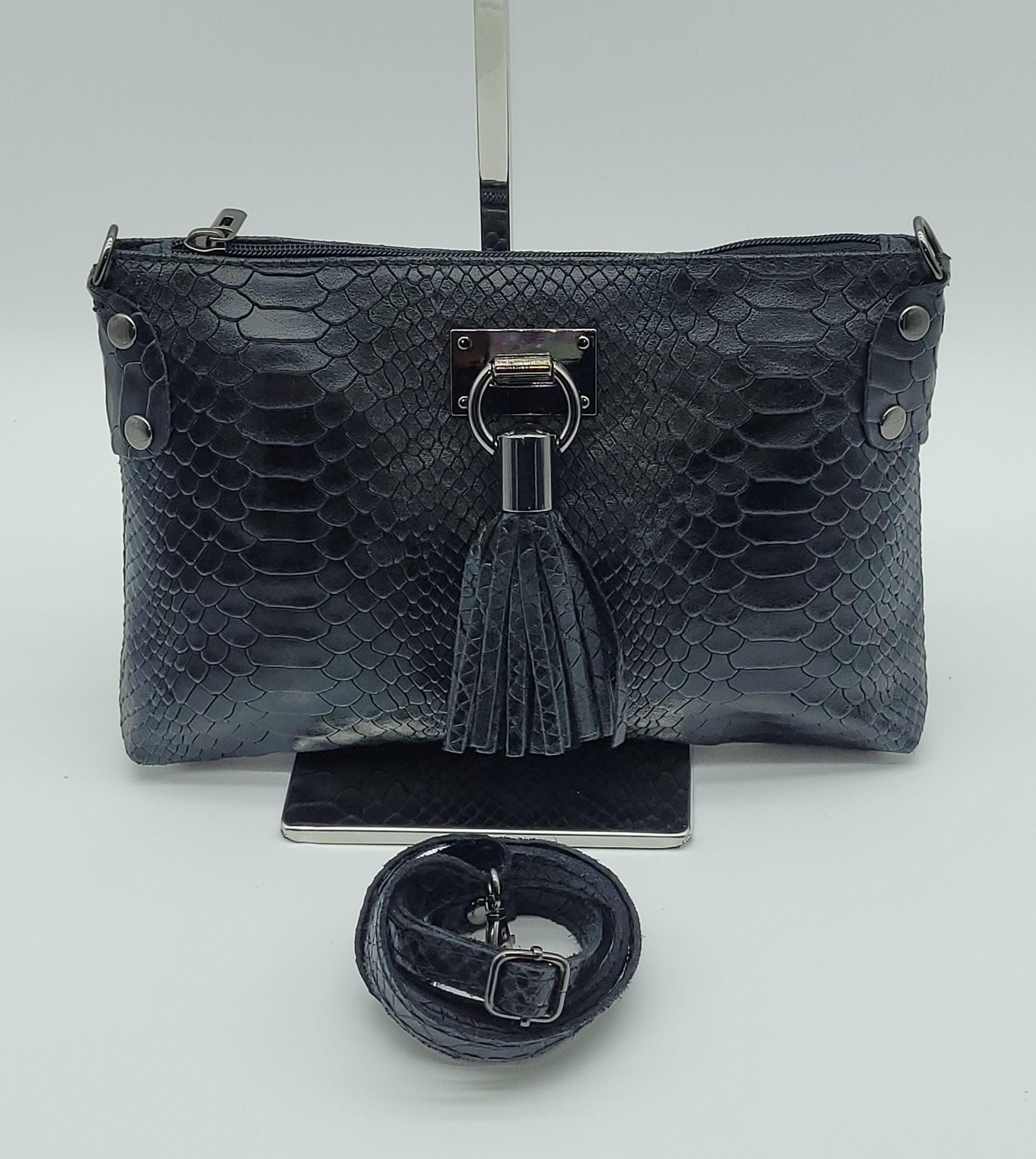 Snake Embossed Genuine Leather Crossbody Handbag - Black – Made In Italy - DumasvilleBoutique