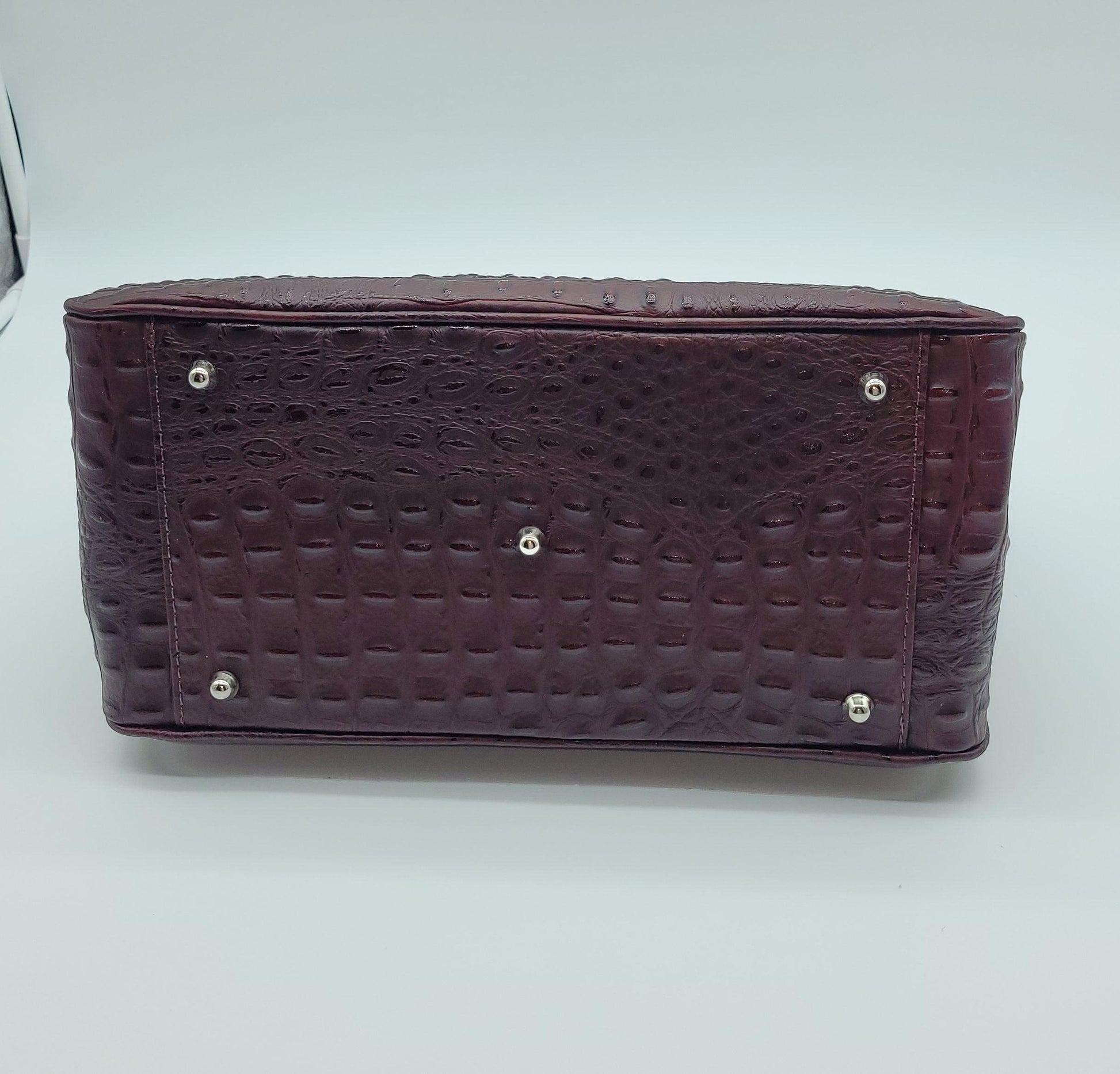Italian Genuine Leather Croc Embossed Handbag Bordeaux – Made In