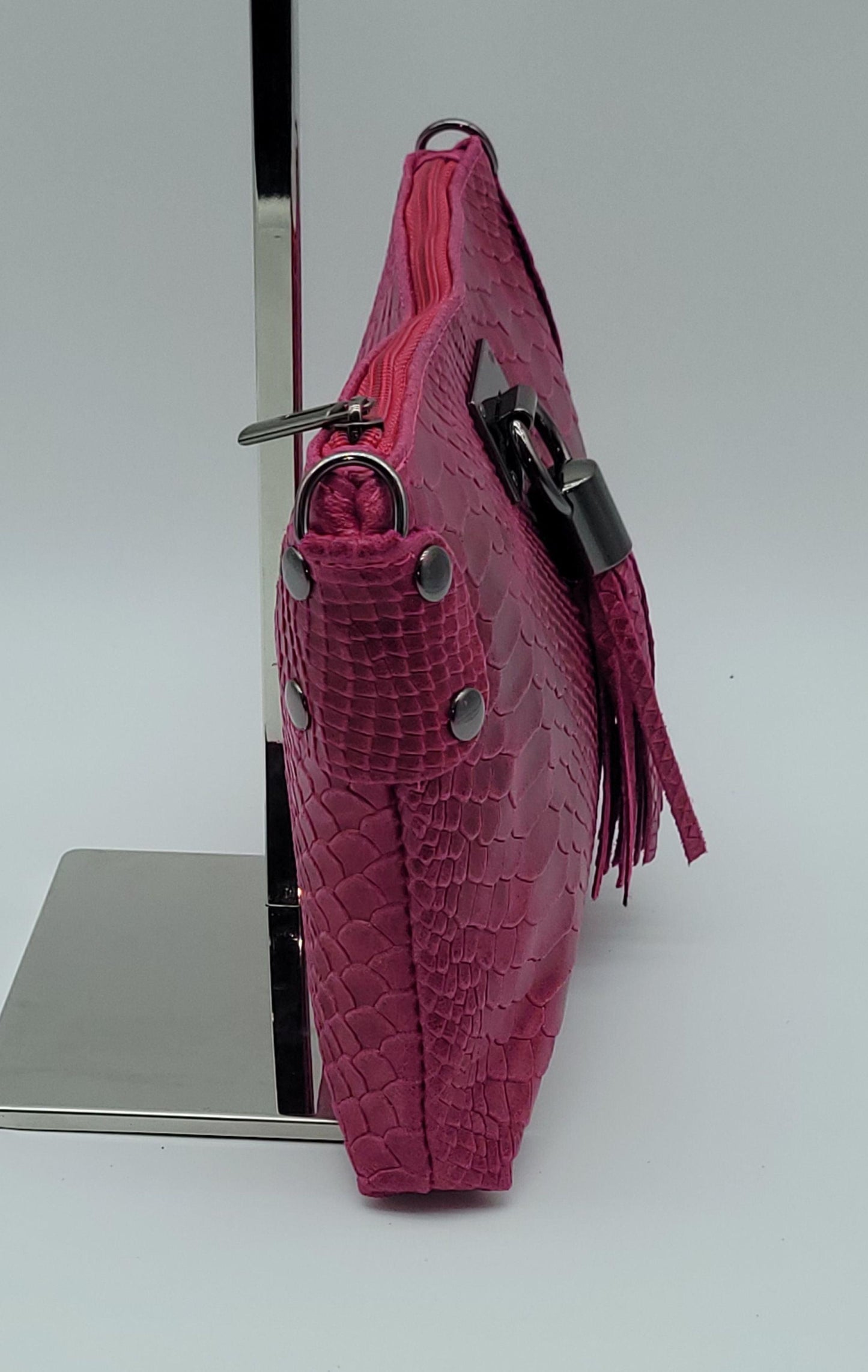 Snake Embossed Genuine Leather Crossbody Handbag - Fuchsia – Made In Italy - DumasvilleBoutique