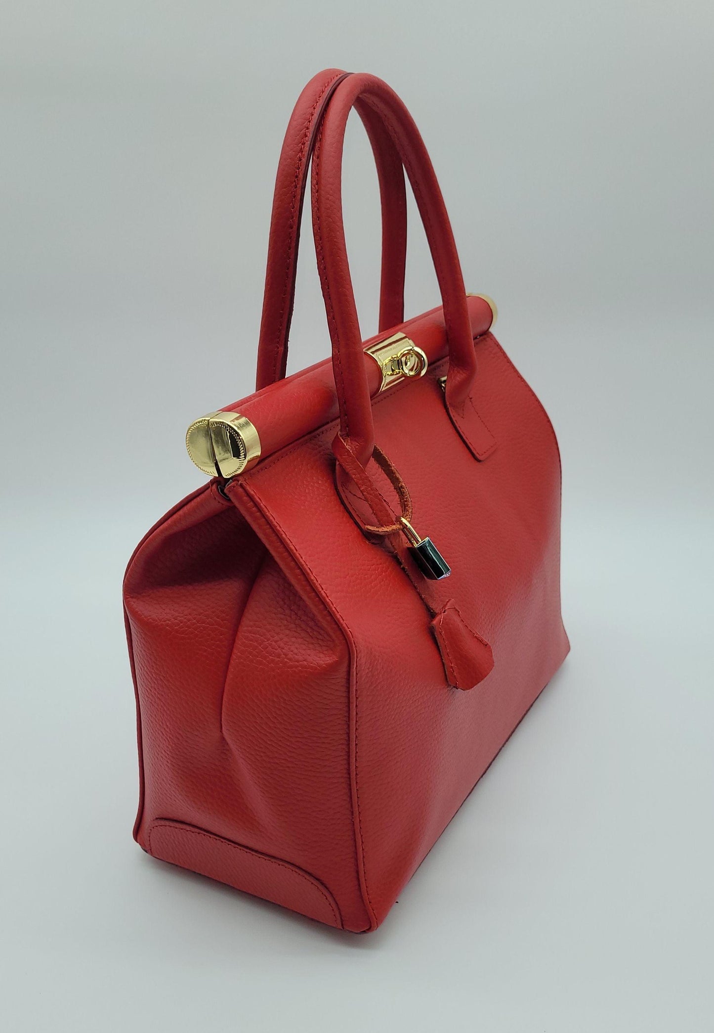 Lock & Key Genuine Pebble Leather Handbag Satchel - Red – Made In Italy - DumasvilleBoutique