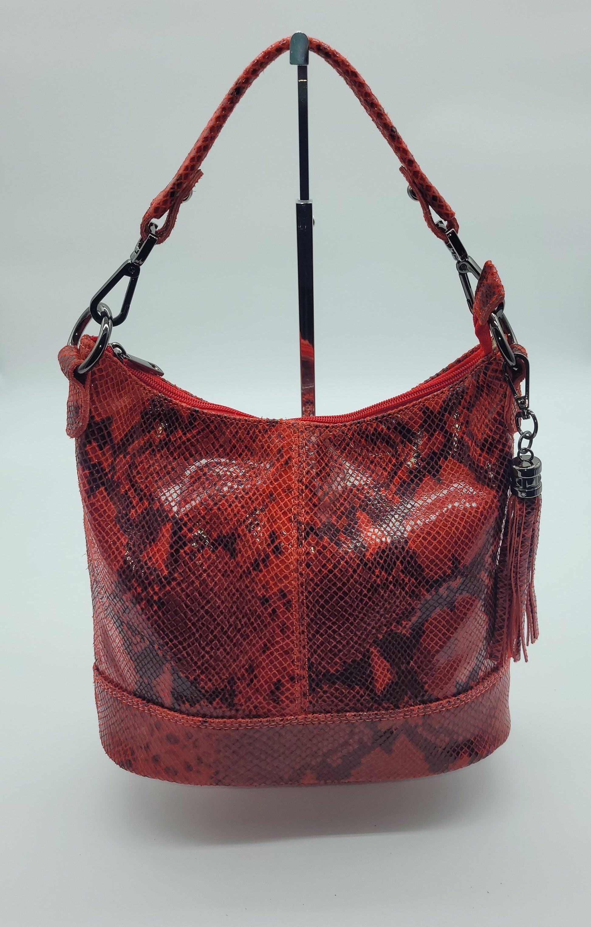 Genuine Leather Python Embossed Shoulder Handbag - Red – Made In Italy - DumasvilleBoutique